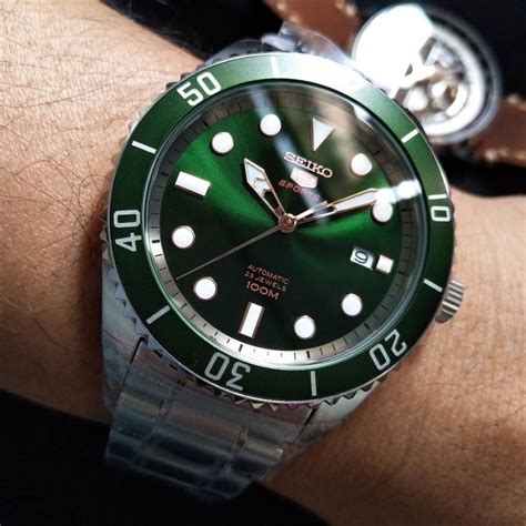 rolex submariner hulk alternative